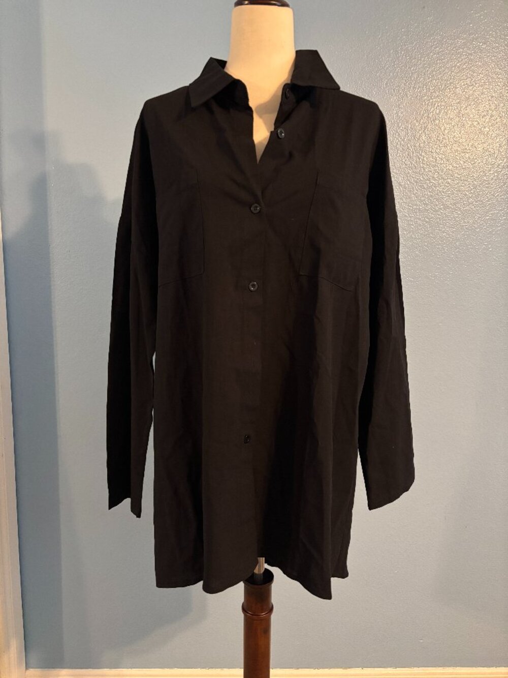 Black Shirt - Black Dress - Button Down - Solid Black - Size L - Bianstore